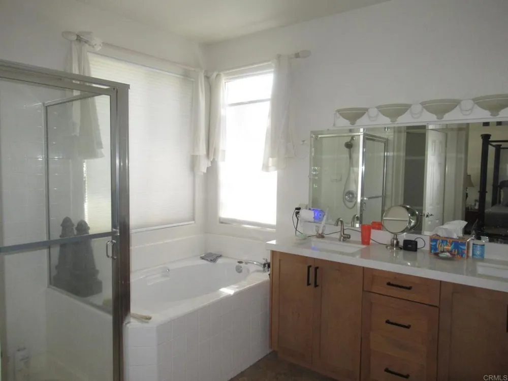 6033 Patmos Way Oceanside, CA 92056
