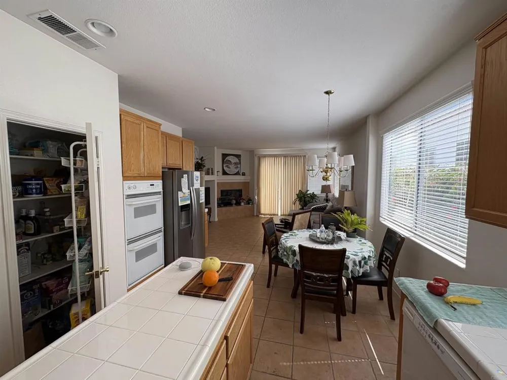 6033 Patmos Way Oceanside, CA 92056