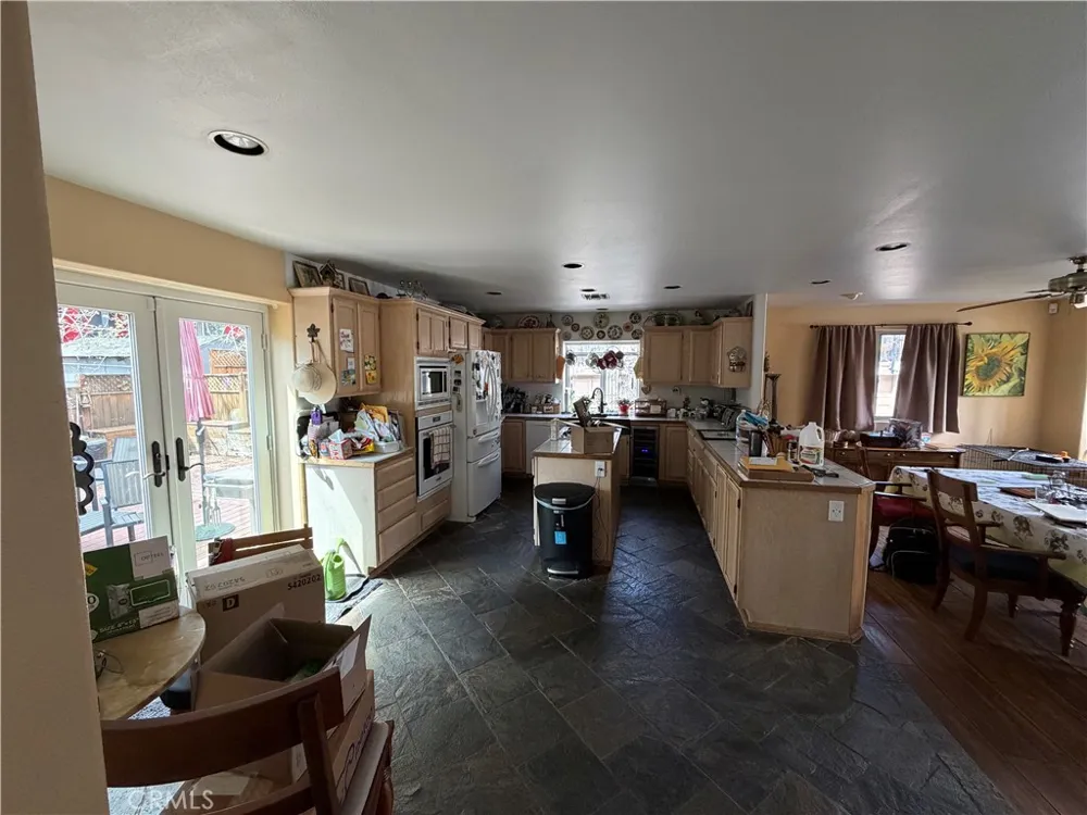 839 Apple Wrightwood, CA 92397
