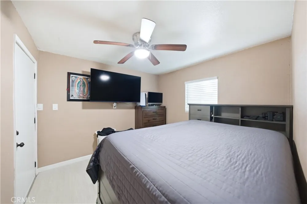 12118 Barnwall Norwalk, CA 90650