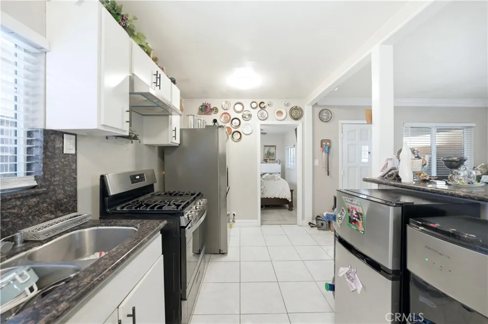12118 Barnwall Norwalk, CA 90650