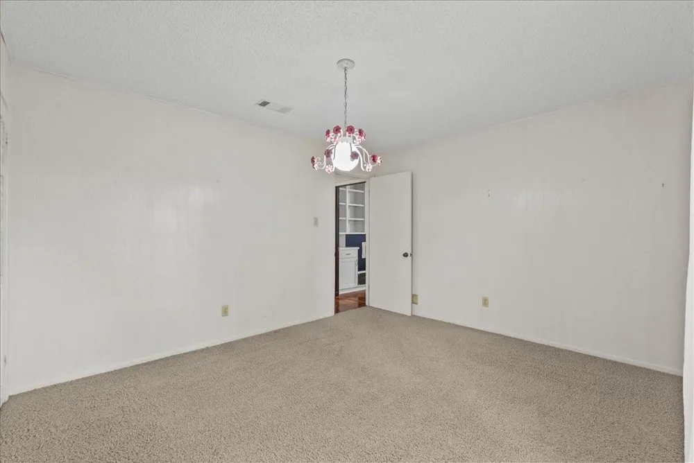 8960 County Road 505 Brazoria, TX 77422