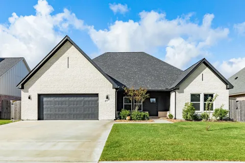 2 Greystone Court
