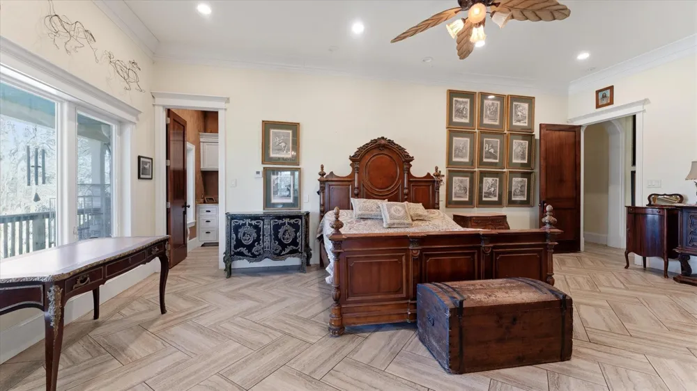 8455 State Highway 150 W Coldspring, TX 77331