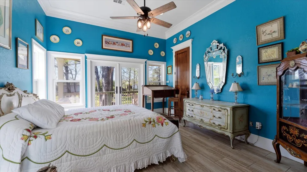 8455 State Highway 150 W Coldspring, TX 77331