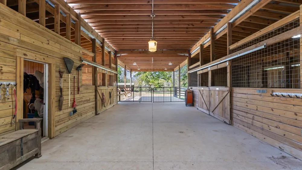 8455 State Highway 150 W Coldspring, TX 77331