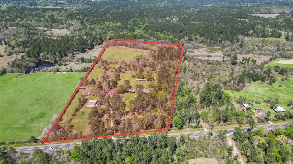 8455 State Highway 150 W Coldspring, TX 77331
