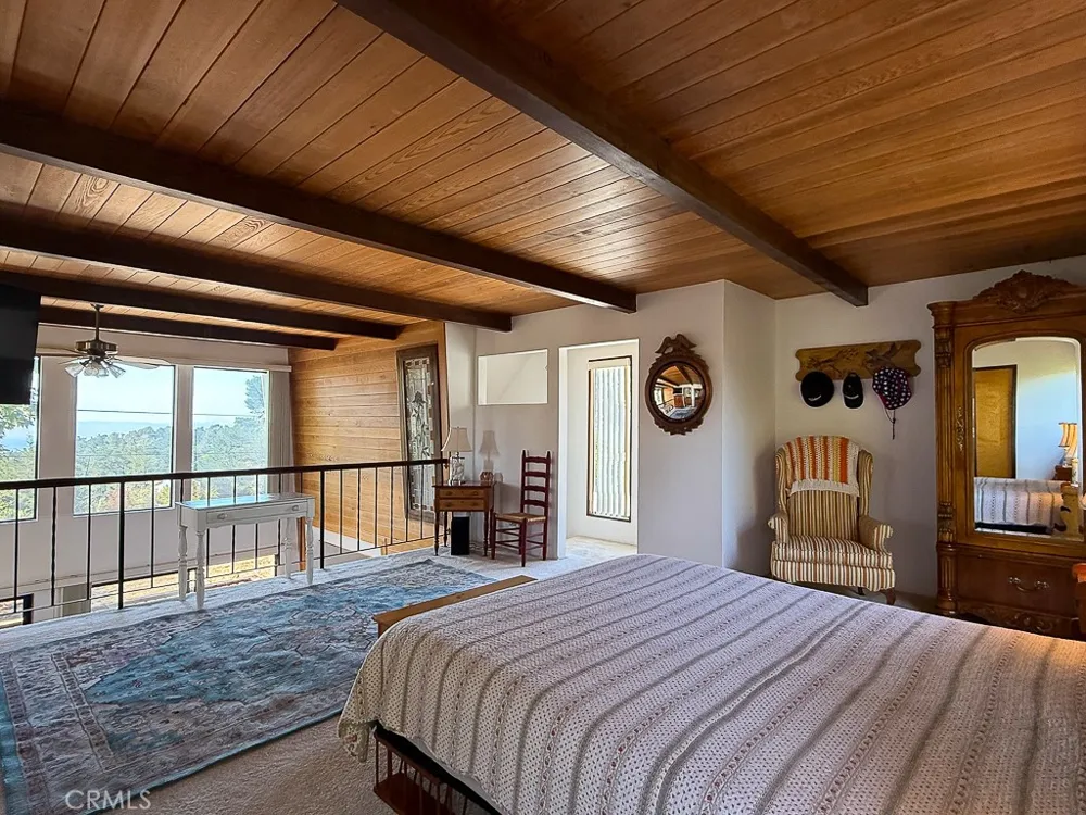 1570 Richard Cambria, CA 93428