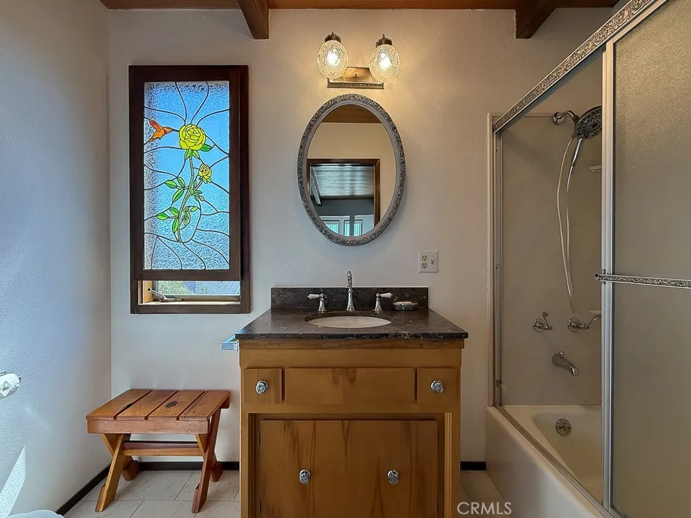 1570 Richard Cambria, CA 93428