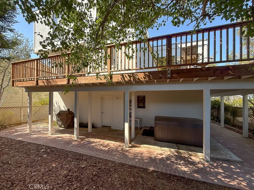 1570 Richard Cambria, CA 93428