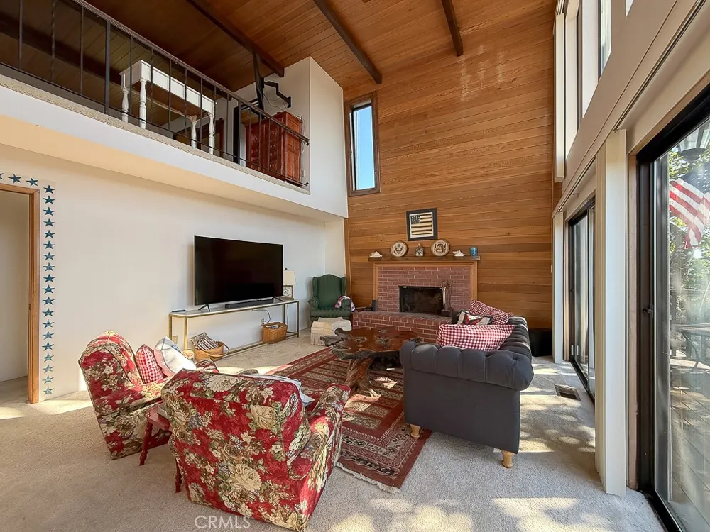 1570 Richard Cambria, CA 93428