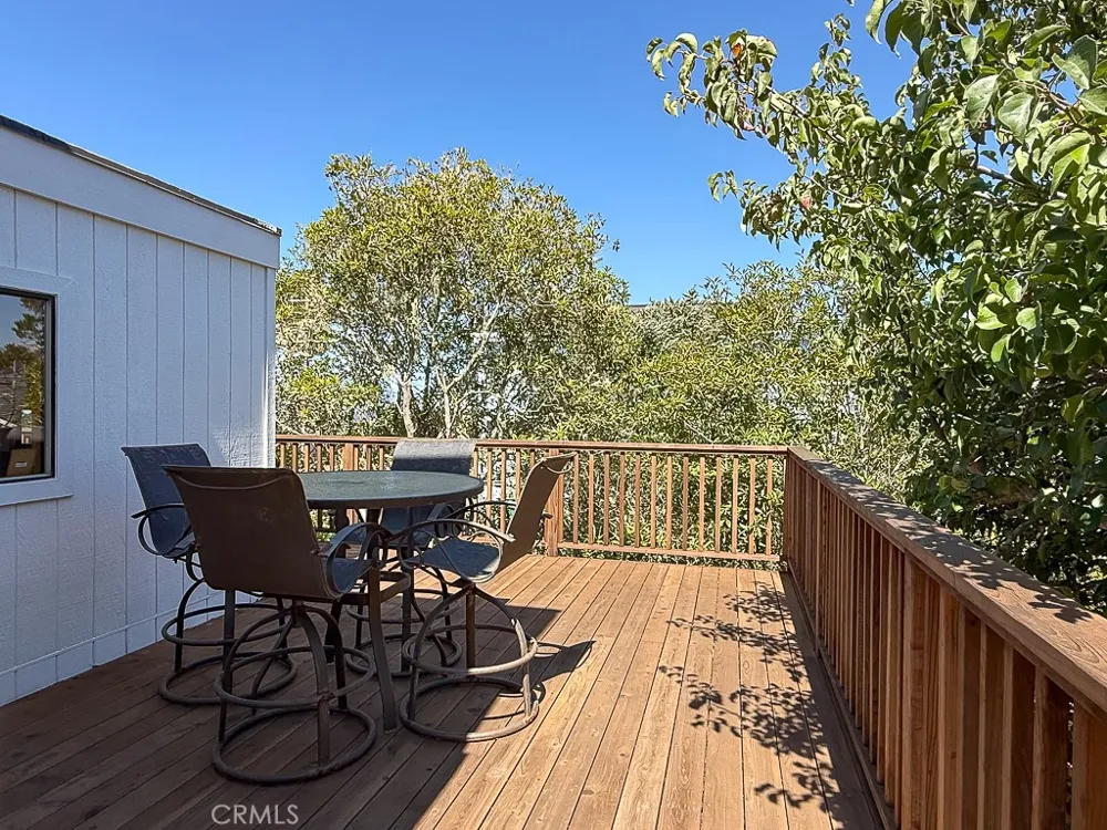 1570 Richard Cambria, CA 93428