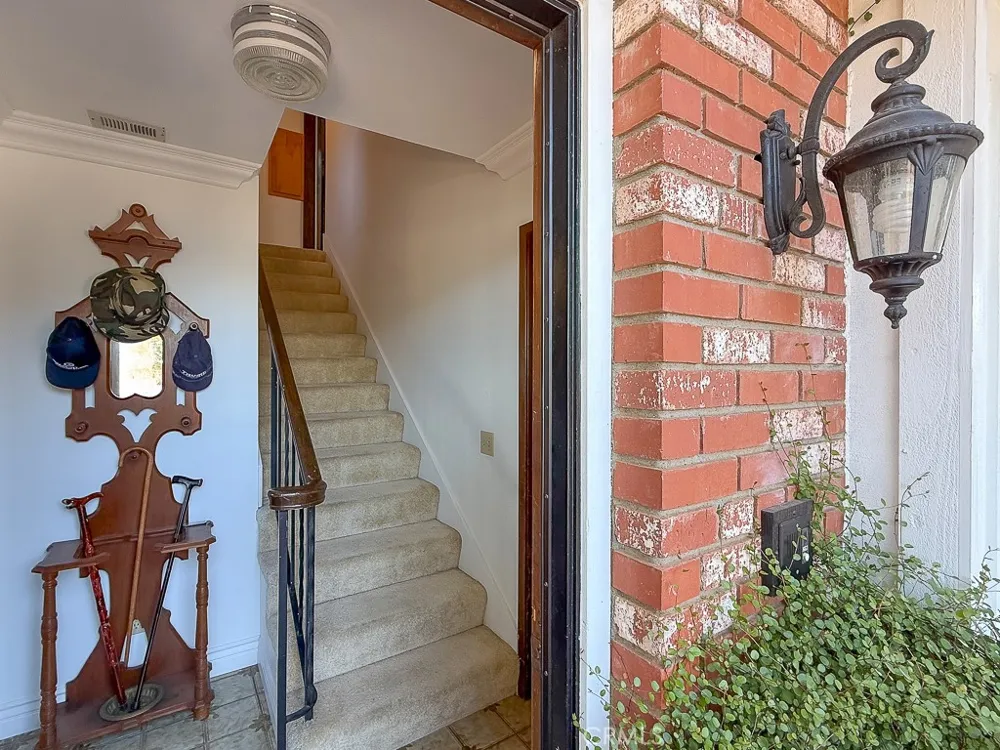 1570 Richard Cambria, CA 93428