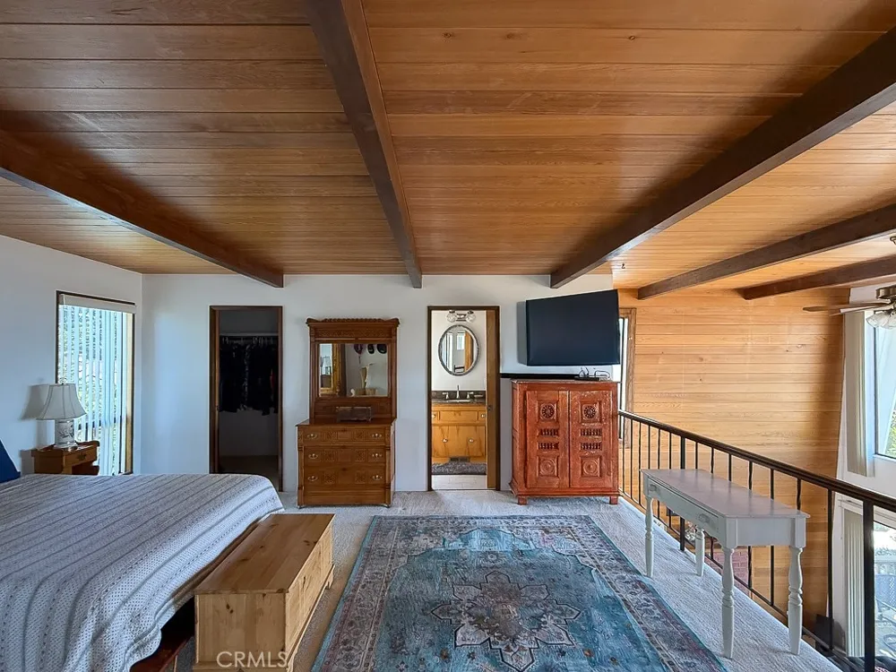 1570 Richard Cambria, CA 93428