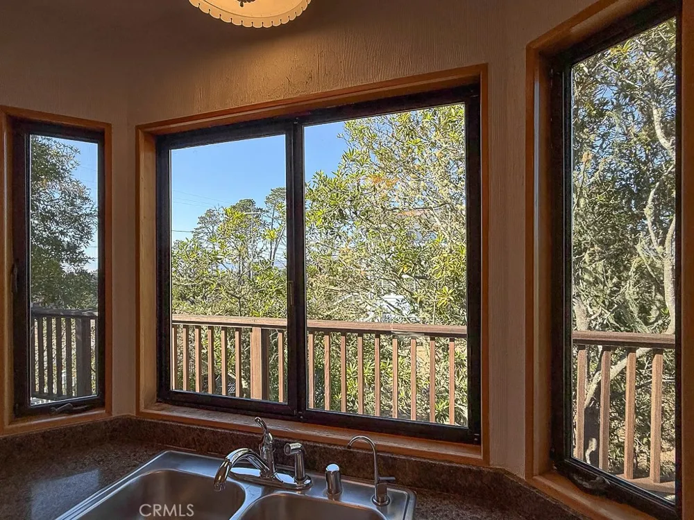 1570 Richard Cambria, CA 93428