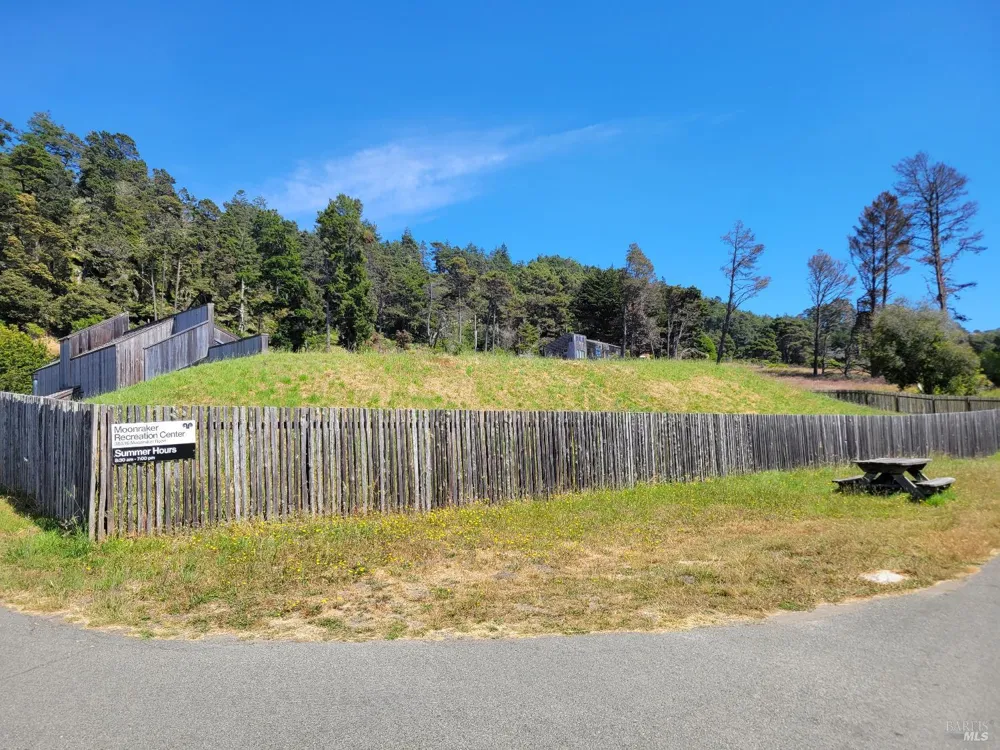 315 Chinquapin Lane The Sea Ranch, CA 95497