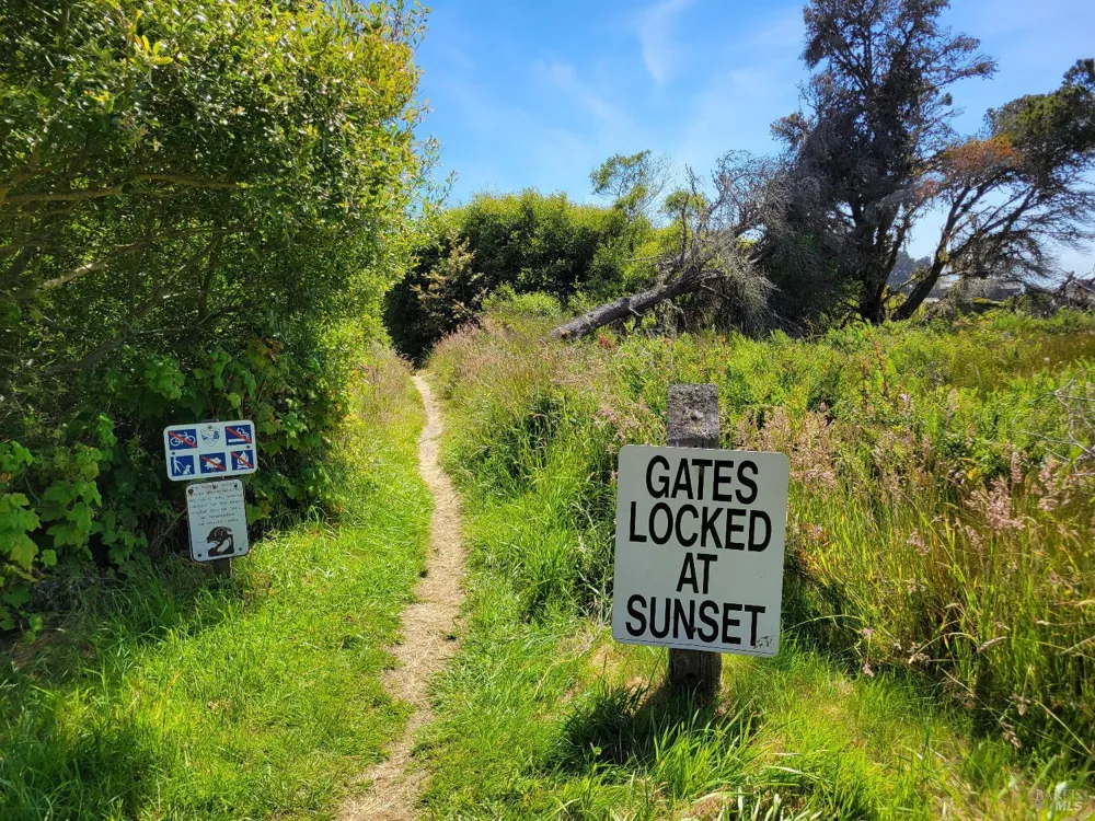 315 Chinquapin Lane The Sea Ranch, CA 95497
