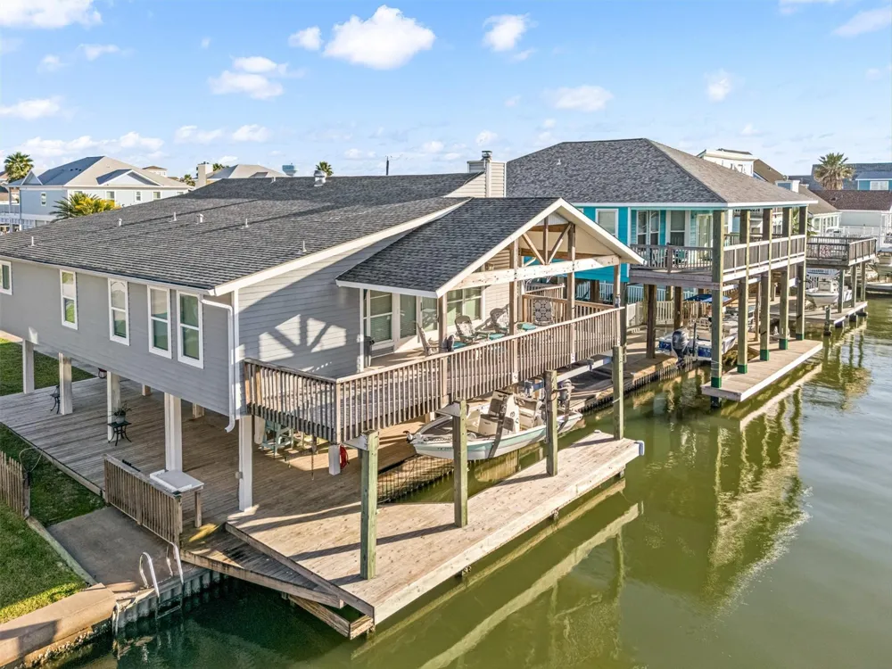 22028 Deaf P Smith Drive Galveston, TX 77554