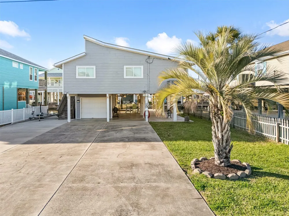 22028 Deaf P Smith Drive Galveston, TX 77554