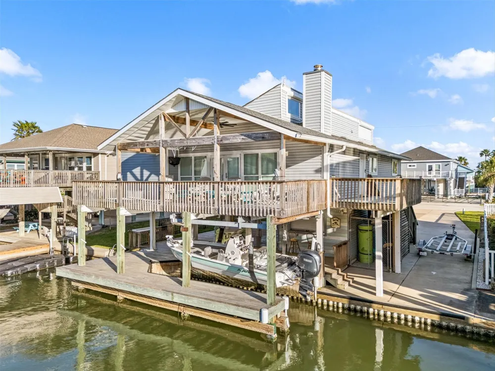 22028 Deaf P Smith Drive Galveston, TX 77554