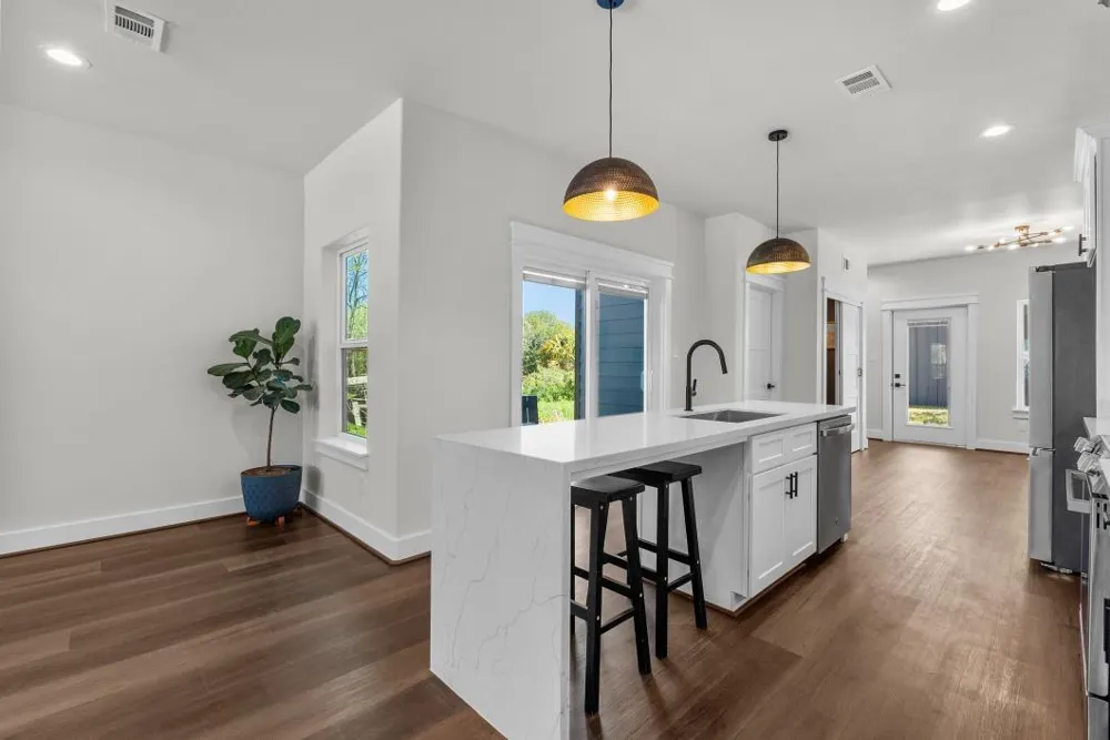 125 4th Street San Leon, TX 77539