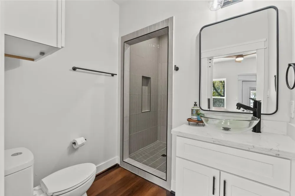 125 4th Street San Leon, TX 77539