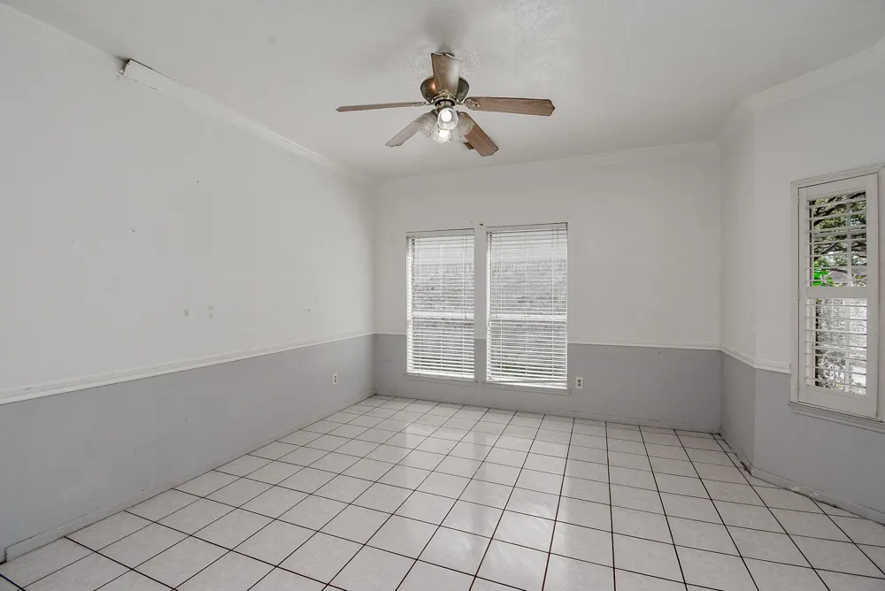 4311 Glen Avon Drive Pasadena, TX 77505