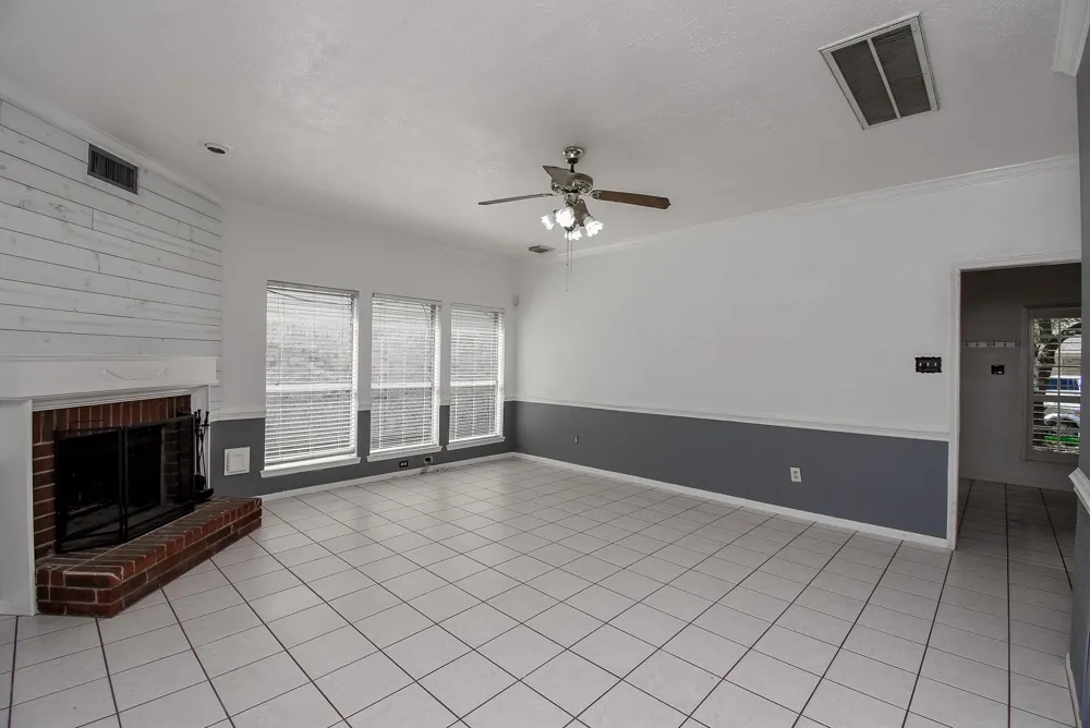 4311 Glen Avon Drive Pasadena, TX 77505