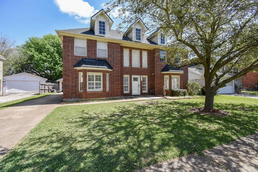 4311 Glen Avon Drive Pasadena, TX 77505