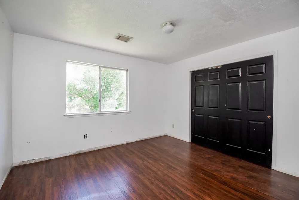 4311 Glen Avon Drive Pasadena, TX 77505
