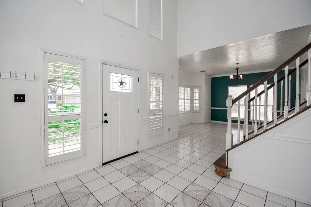 4311 Glen Avon Drive Pasadena, TX 77505