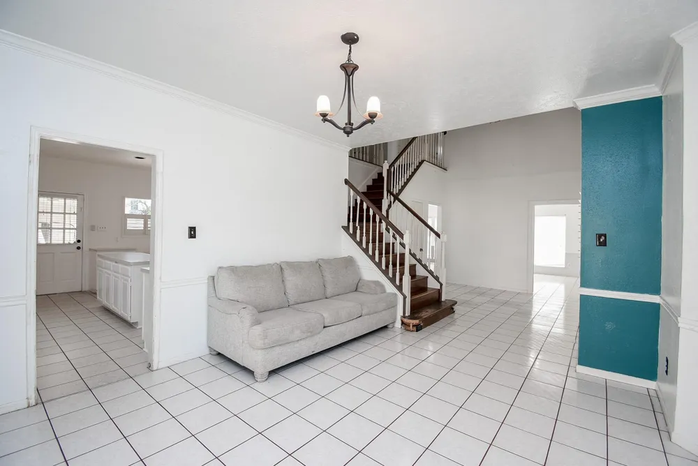 4311 Glen Avon Drive Pasadena, TX 77505