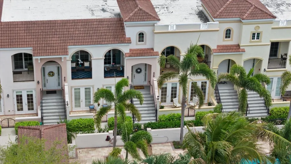 429 NOKOMIS AVENUE S Venice, FL 34285