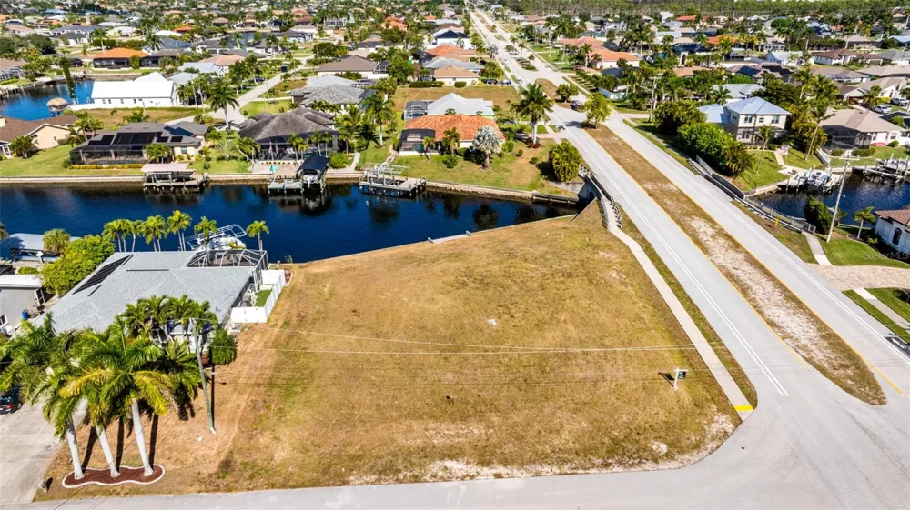 2503 SW 41ST STREET Cape Coral, FL 33914