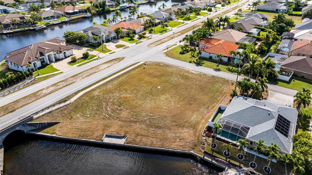 2503 SW 41ST STREET Cape Coral, FL 33914