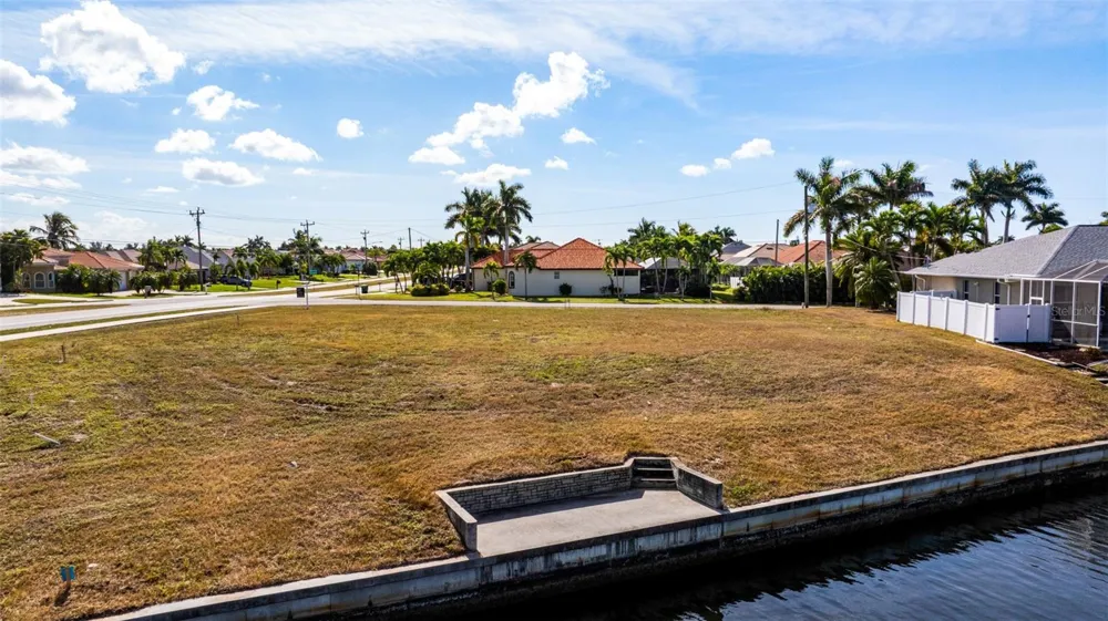 2503 SW 41ST STREET Cape Coral, FL 33914
