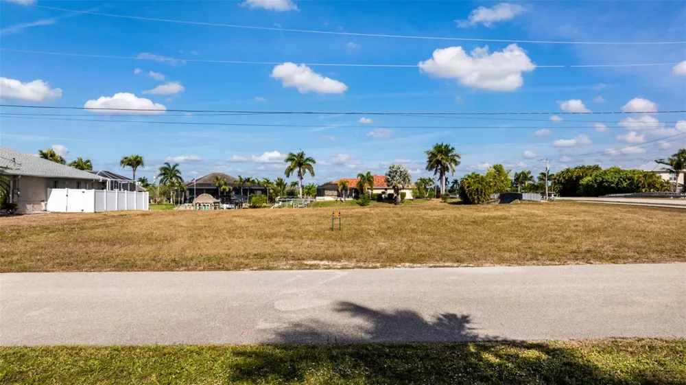 2503 SW 41ST STREET Cape Coral, FL 33914