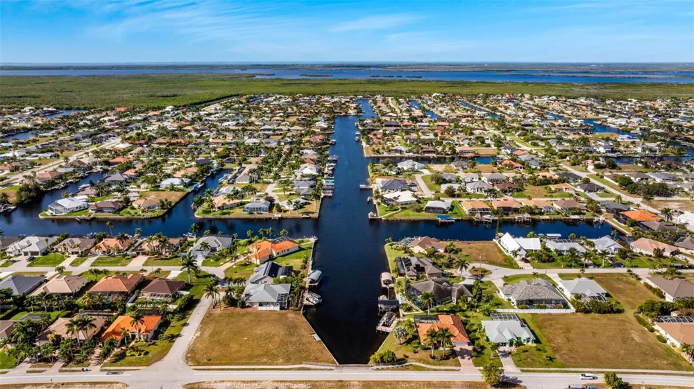 2503 SW 41ST STREET Cape Coral, FL 33914