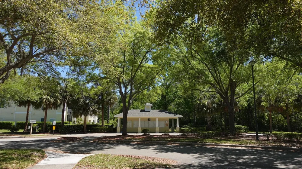 18281 BRIDLE CLUB DRIVE Tampa, FL 33647