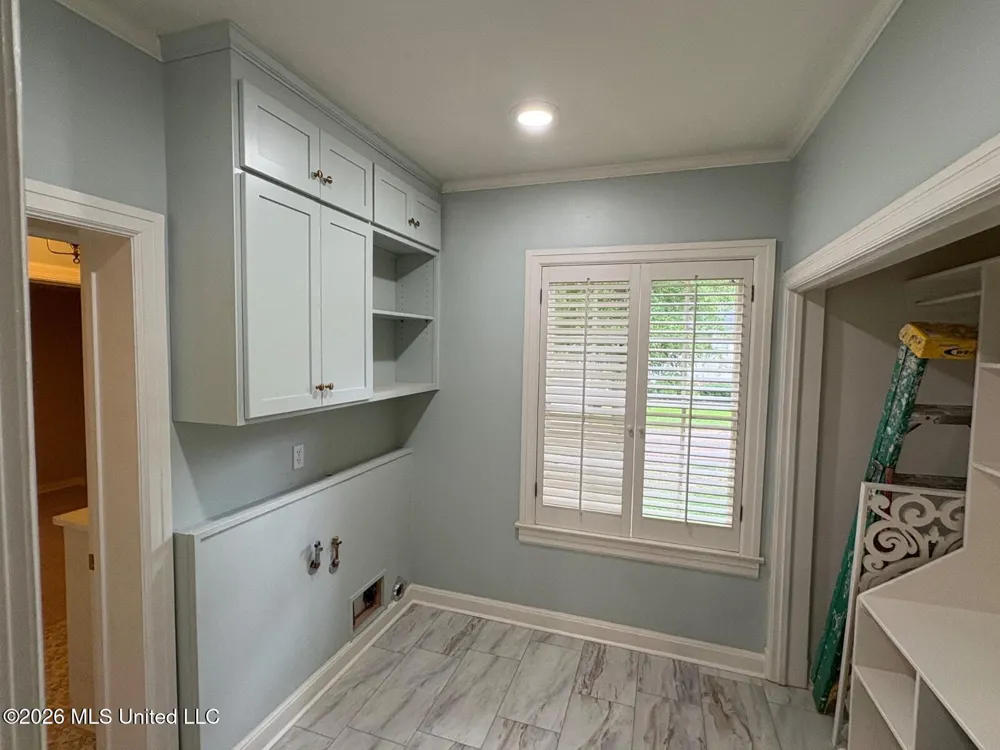 16839 E Main Louisville, MS 39339