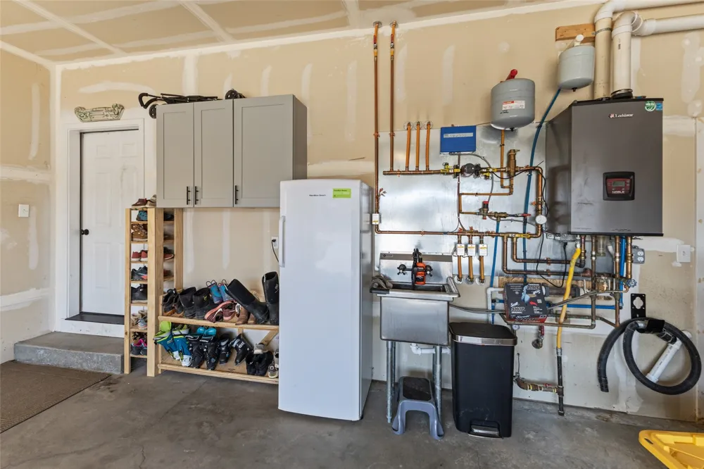 967 Dry Creek South Road Hayden, CO 81639