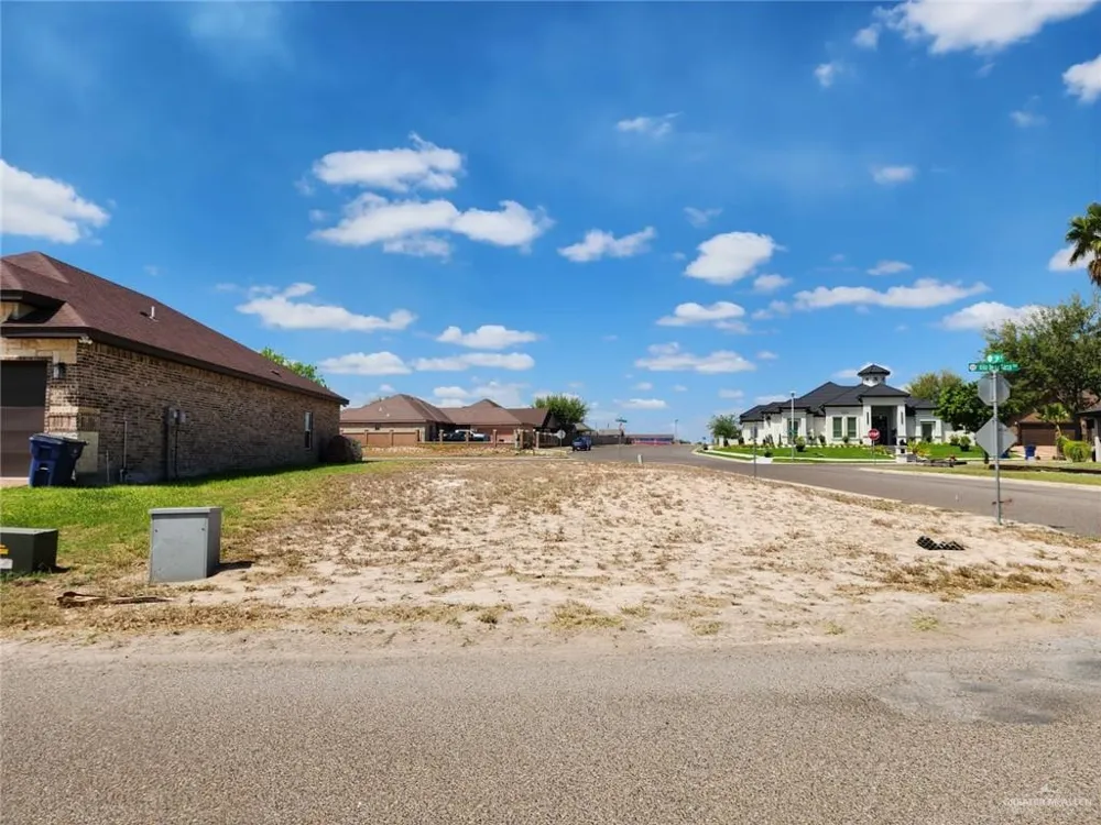 504 Kika De La Garza Boulevard La Joya, TX 78560