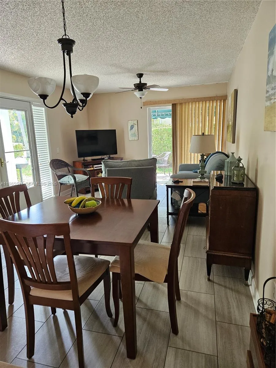 608 Waterside Dr #608 Hypoluxo, FL 33462