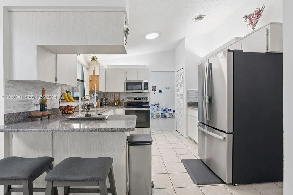 3270 Deer Lick CT Kissimmee, FL 34746