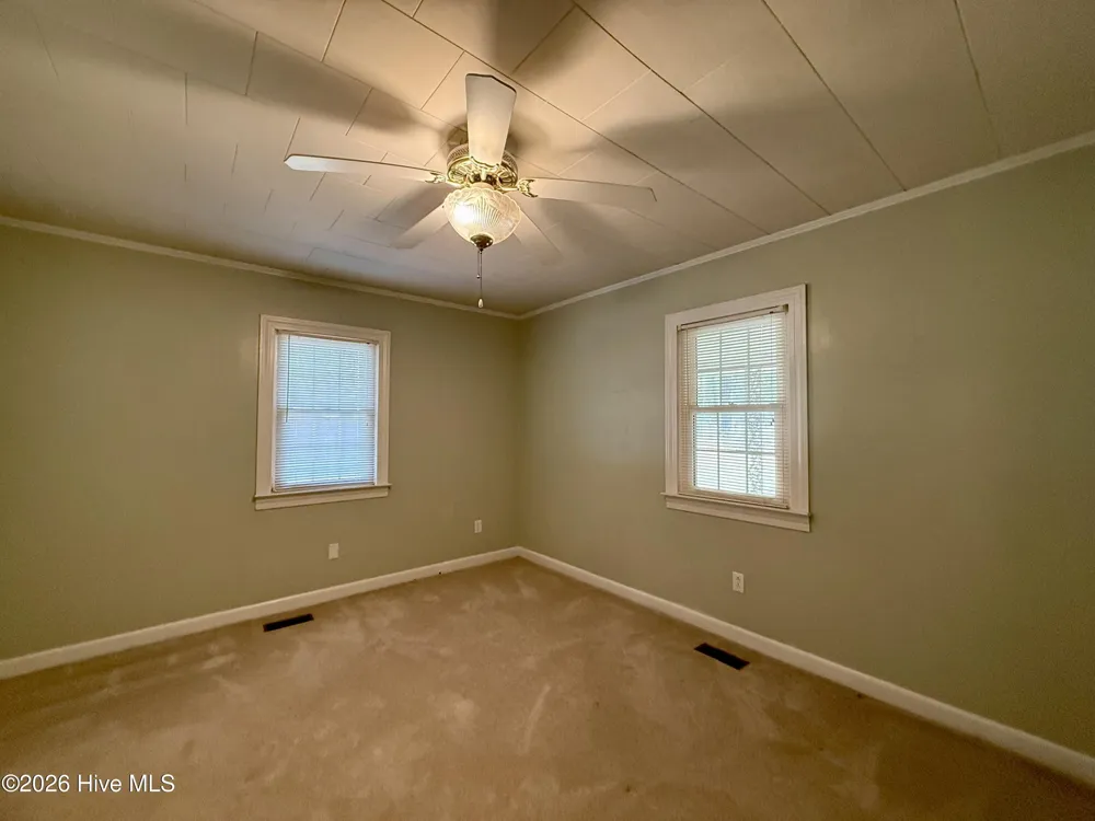 2996 Us Highway 64 W Plymouth, NC 27962