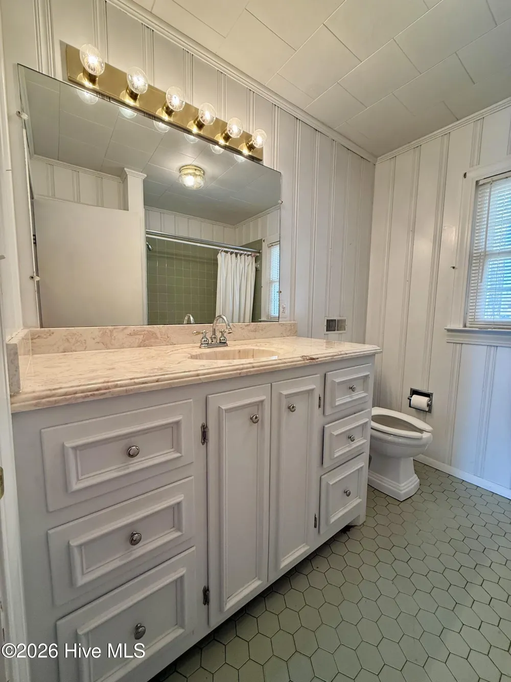 2996 Us Highway 64 W Plymouth, NC 27962