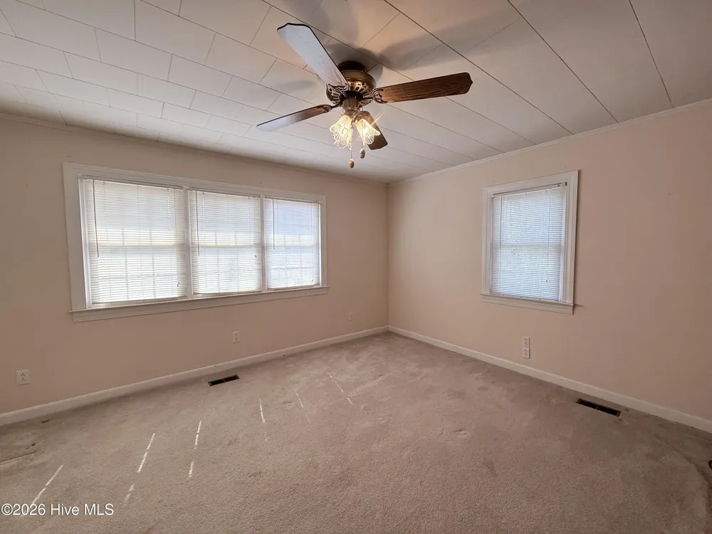 2996 Us Highway 64 W Plymouth, NC 27962