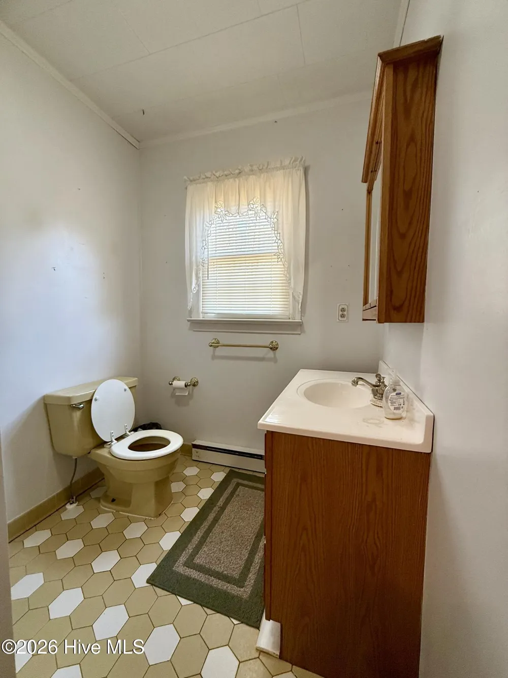 2996 Us Highway 64 W Plymouth, NC 27962
