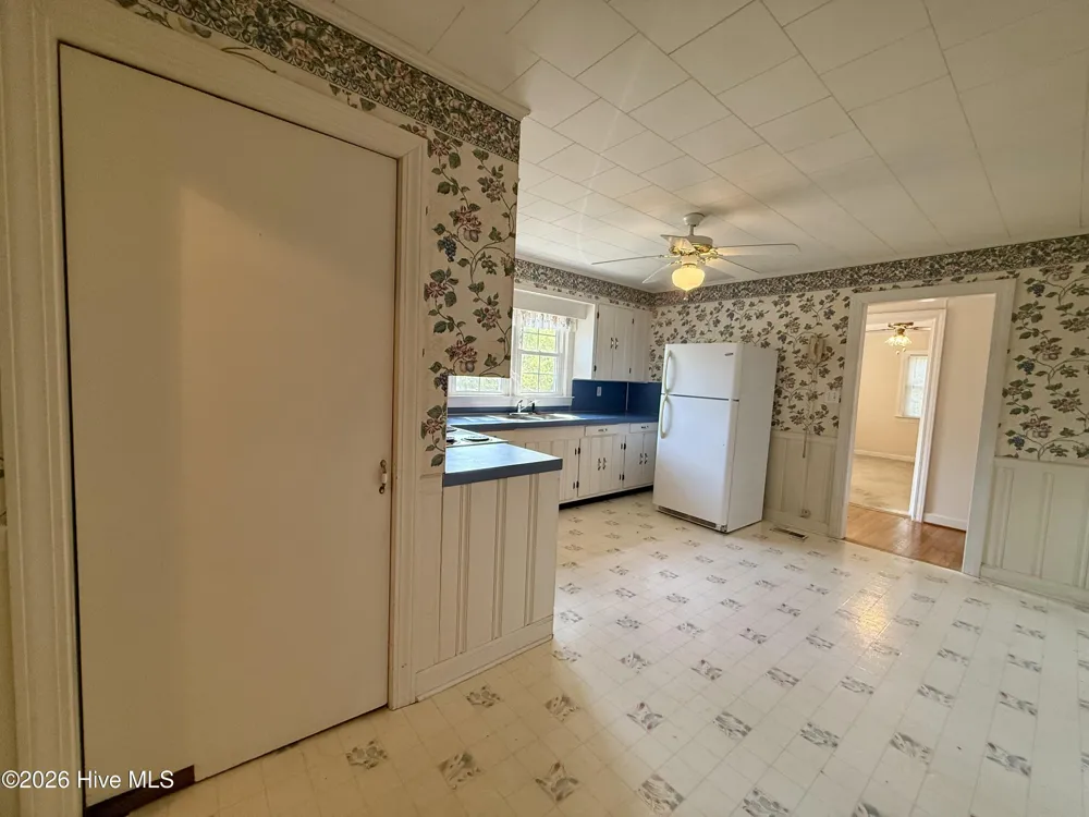 2996 Us Highway 64 W Plymouth, NC 27962
