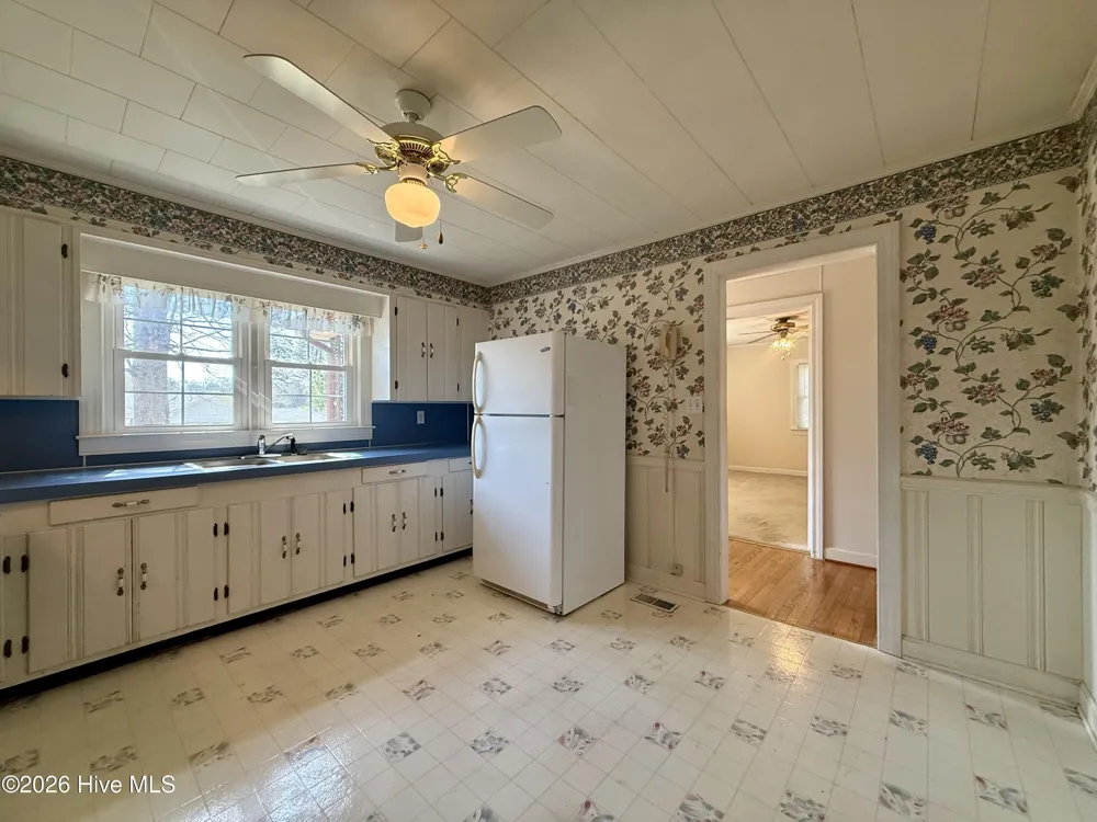 2996 Us Highway 64 W Plymouth, NC 27962